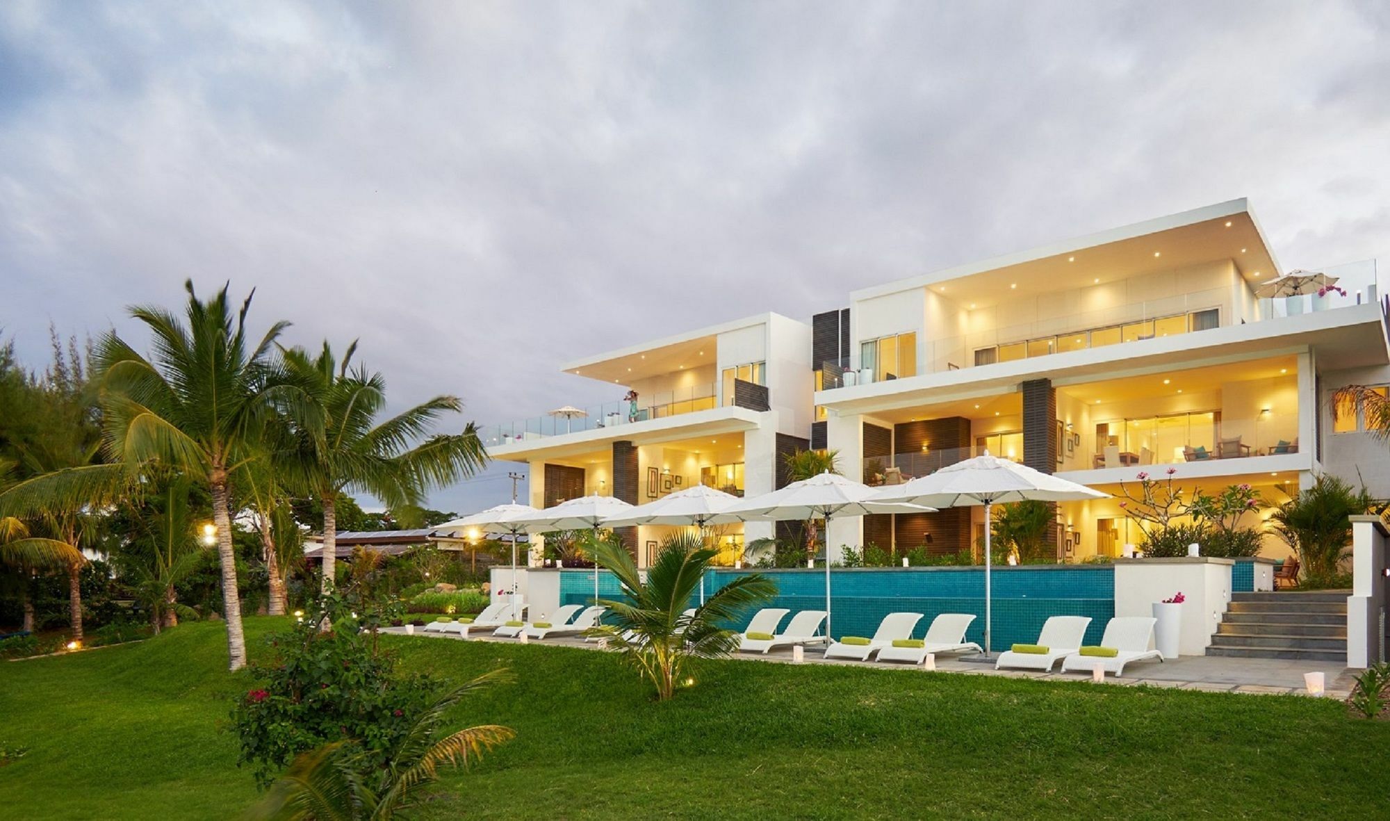 קאפ מאלורו Myra Seafront Suites With Lov מראה חיצוני תמונה